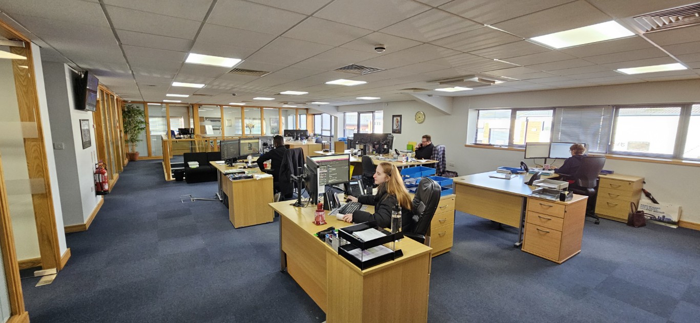 Office in Derby - photo 2